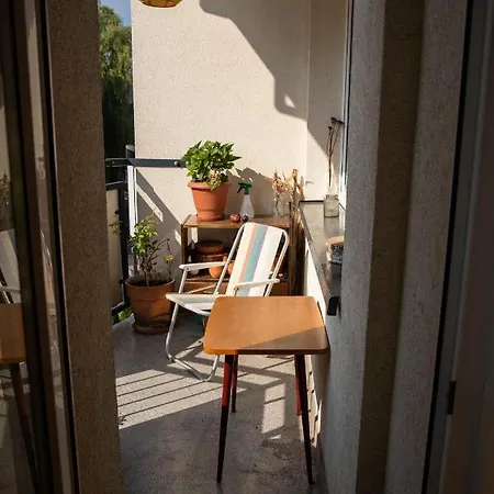 アパート Sloneczny Apartament W Centrum カトヴィツェ